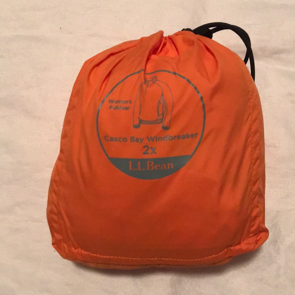 LL Bean Casco Bay Windbreaker